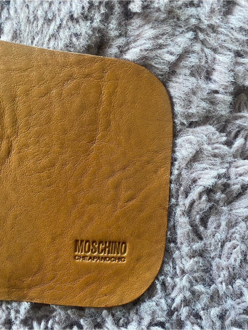 Designer leather wide belt by Moschino - Picture 2 of 8